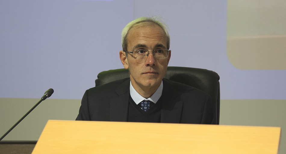 Mario Esposito - Universita` del Salento