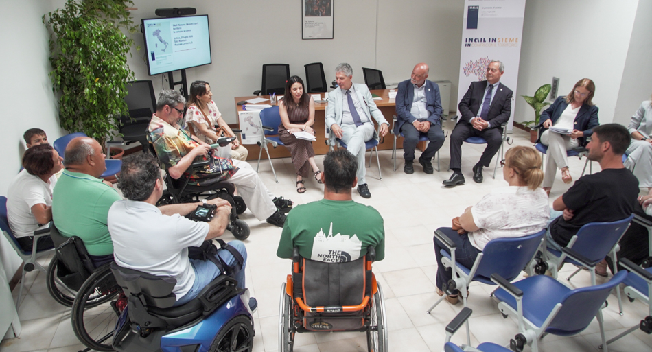 Il direttore generale Marcello Fiori incontra gli assistiti Inail