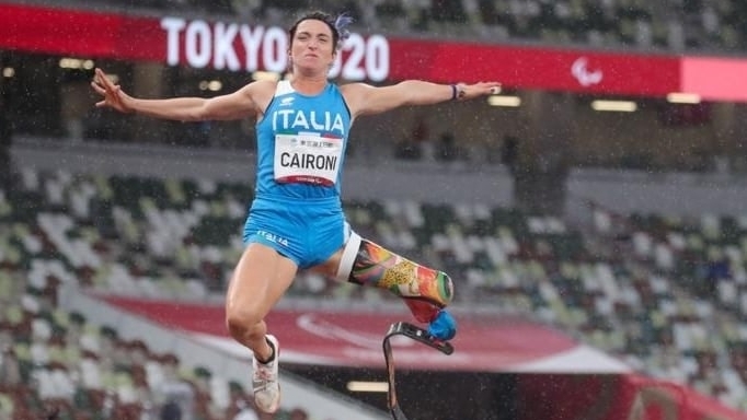 Grande successo al Grand Prix 2022 di Parigi per Martina Caironi e Maxcell Amo Manu -0